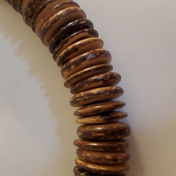 Vintage Wood/Stone Necklace - Picture 3 of 5